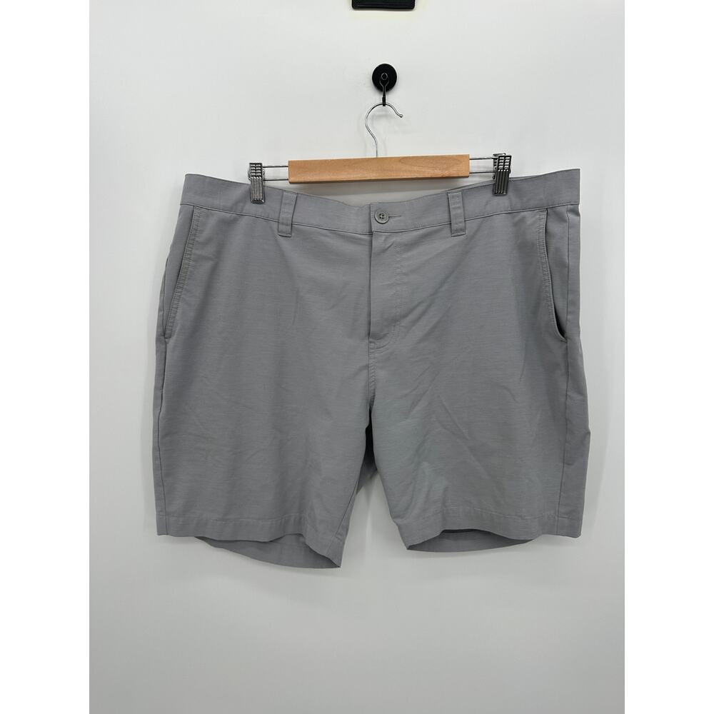 Travis Matthew Shorts Mens Size XXL‎ Gray Chino Golf Casual Outdoors 8" Inseam